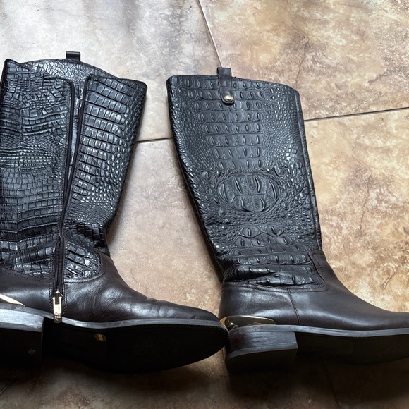 Vince Camuto Shoes - Vince Camuto dark brown leather boots size 9M.